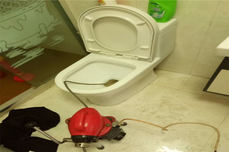 麦盖提如何疏通马桶 疏通马桶多少钱