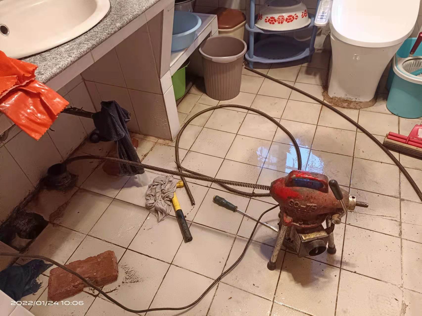 麦盖提疏通厨房下水道，地漏疏通