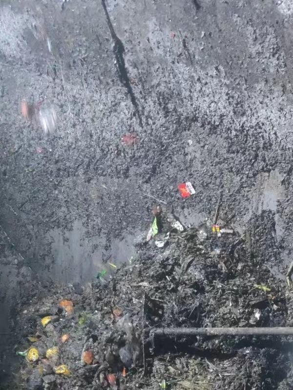 麦盖提污水池清理